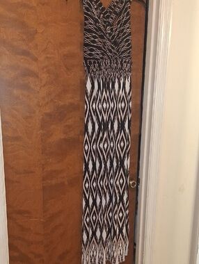 Soma Black and White Geometric Maxi Dress